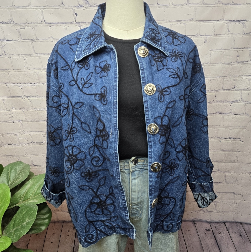 Units Embroidered Denim 90s Jacket - M